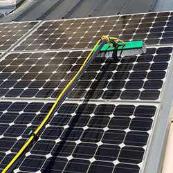 Nettoyage de panneau solaire Nettoyage Eau pure panneau solaire SAS LMDS Briare